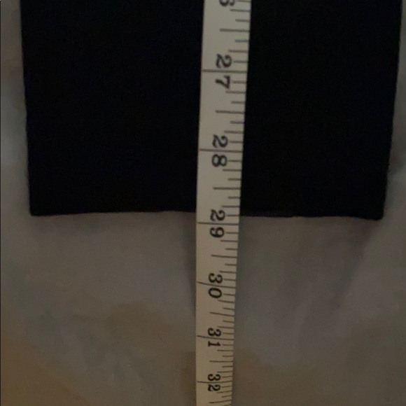 Cache leggings with faux leather side stripes! - Picture 5 of 5